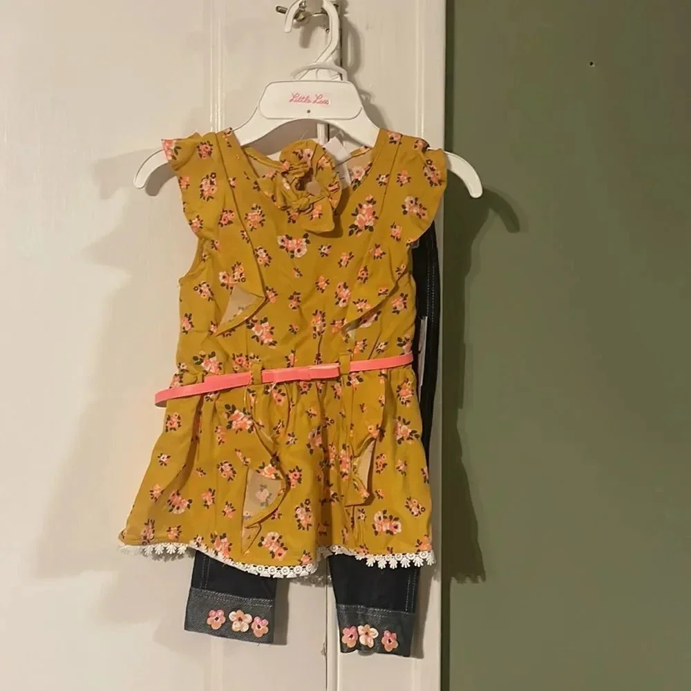 Little lass outfit and dresses with Flowers and Polka Dots size 4